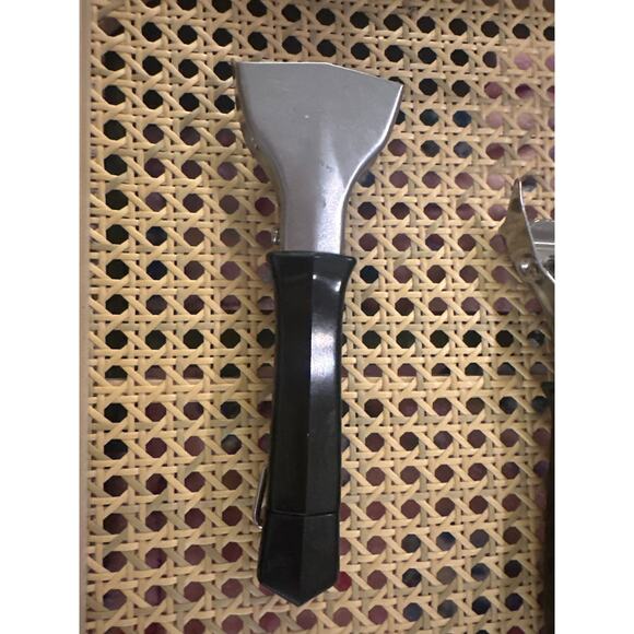 CORNING WARE 2 VTG Detachable Lock On Pot Casserole Twist Handle/Holder Black - Picture 5 of 11